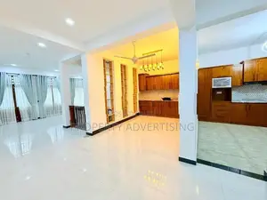 Thalawathugoda 4 BR Brand New Luxurious House for Sale