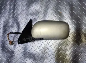Nissan Sunny Fb14 Side Mirror