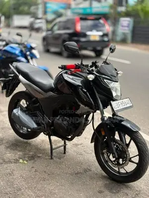 Honda CB Hornet 2018