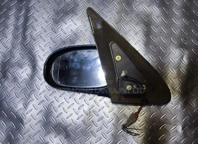 Nissan Sunny N16 Side Mirror