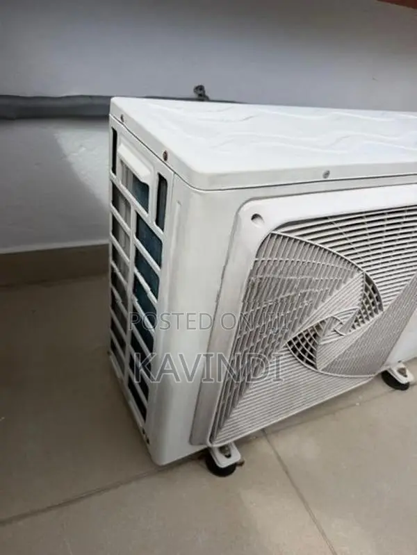 LG 36000 BTU Wall-Mounted Air Conditioner