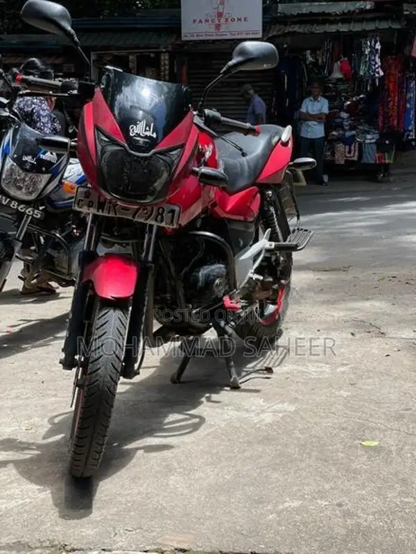 Bajaj Pulsar 150 2011