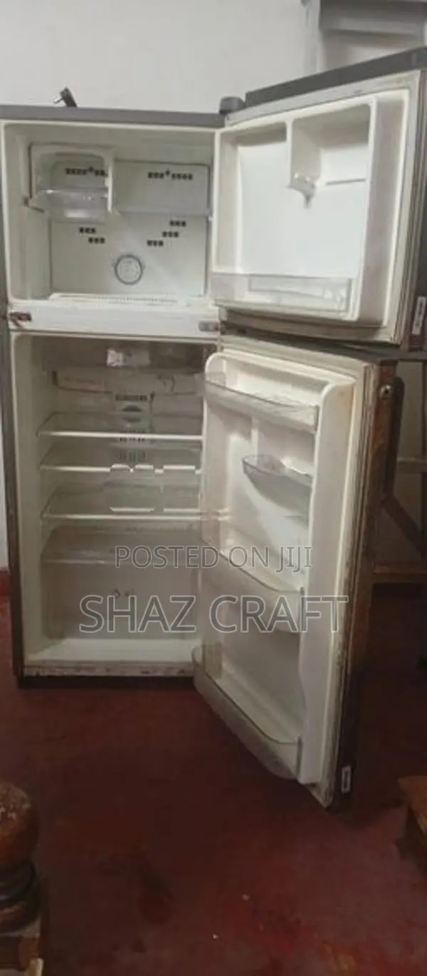 Sisil Fridge