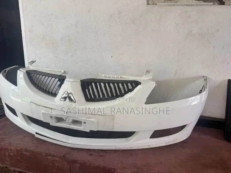 Mitsubushi Lancer CS1 Bumper
