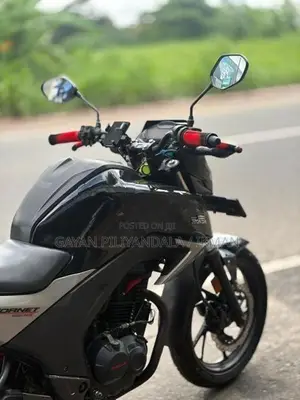 Honda CB Hornet 2018