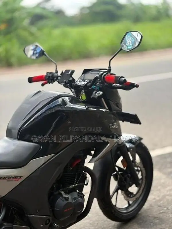 Honda CB Hornet 2018