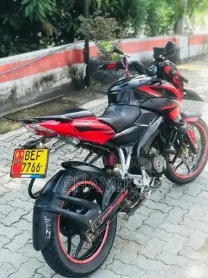 Bajaj Pulsar 150 2016