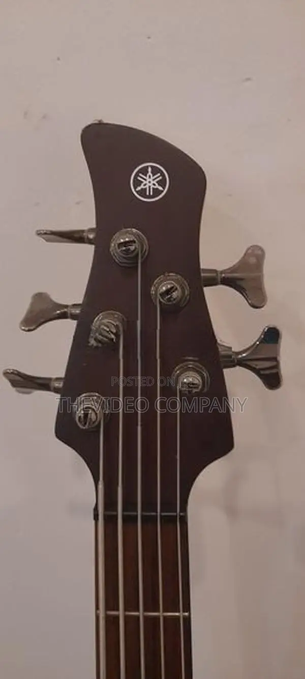 Yamaha TRBX 505 Bass Guitar