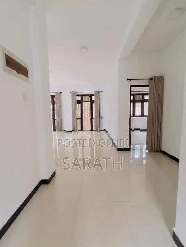 Two Storied Luxury House Sale Athurugiriya