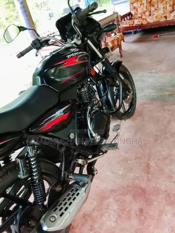 Bajaj Discover 2010