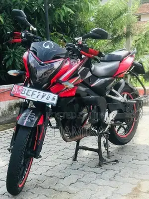 Bajaj Pulsar 150 2016