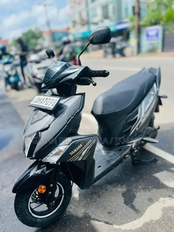 Yamaha Ray ZR 2018