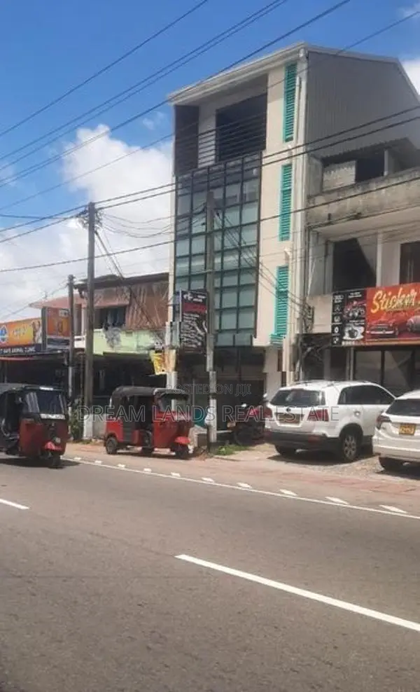 ☆ Nugegoda Mirihana Commercial Building For Rent ( R- 718 )