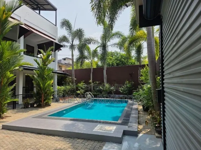 7BR House for Sale in Nawala – Koswatte
