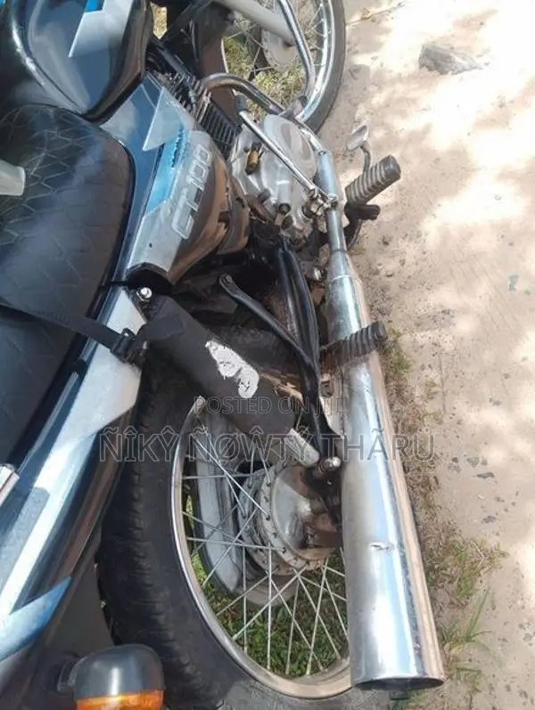 Bajaj CT100 2014