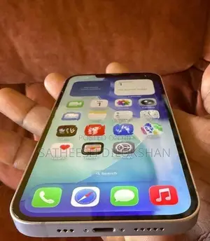 Apple iPhone 14 (Used)