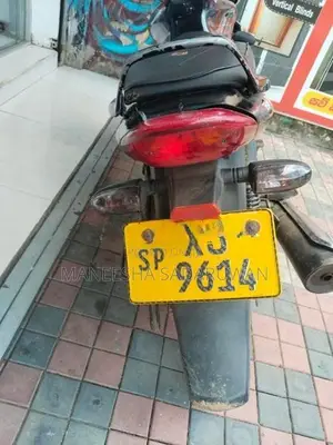Bajaj Discover 2012