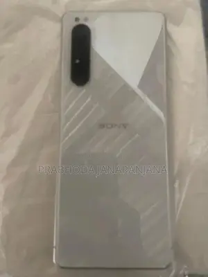 Sony Xperia 1 II (Used)