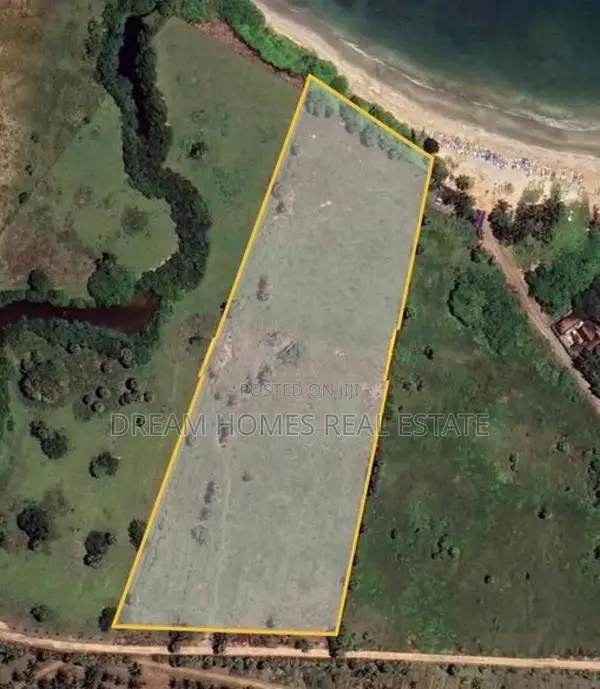Prime Beachfront Land for Sale – Pasikudah