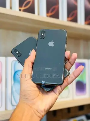 Apple iPhone XS 256GB (Used)