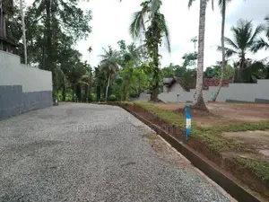 හෝමාගම බිම් කොටස් විකිණීමට