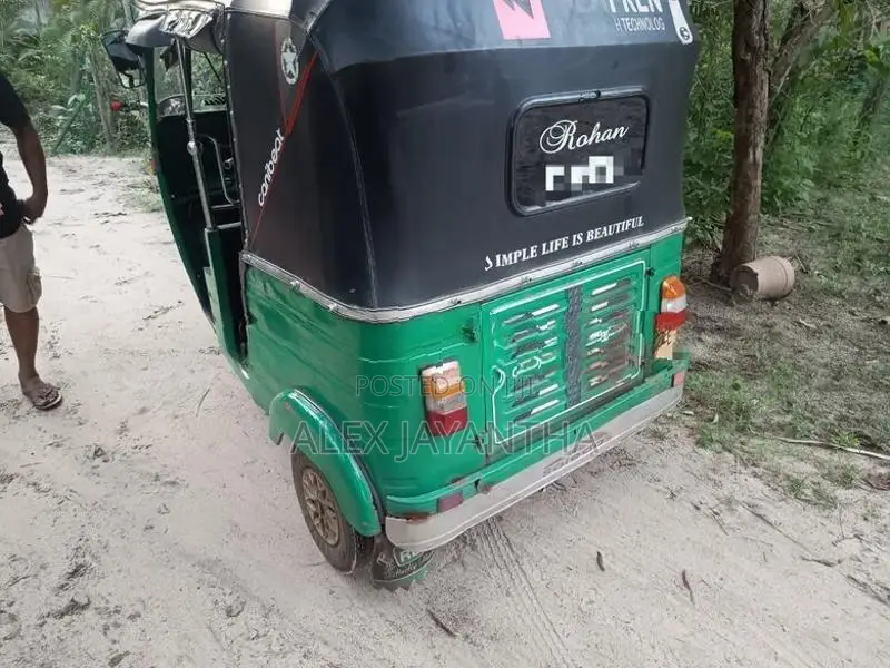 Bajaj RE 2 Stroke 2006