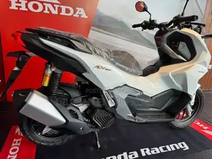 Honda ADV 160 2026