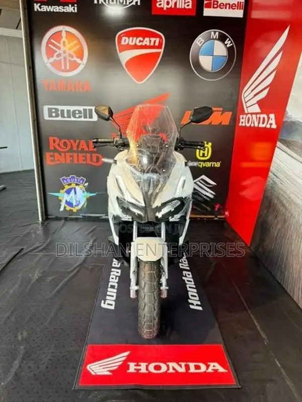 Honda ADV 160 2026