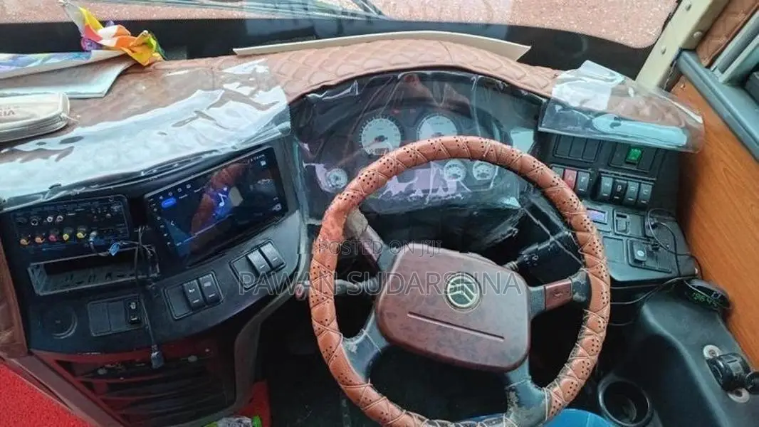 Volvo 9700 2005