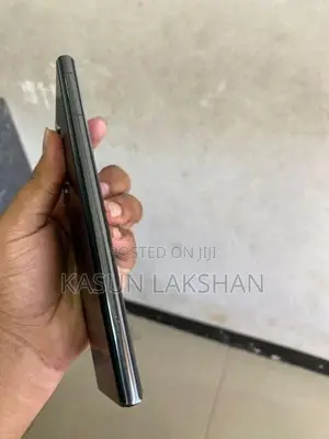 Samsung Galaxy S22 Ultra (Used)