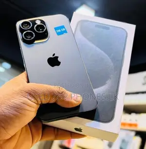 Apple iPhone 15 Pro Max 256GB (Used)