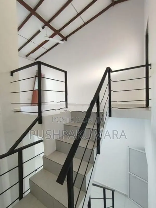 House for Sale in Mount Lavinia( FILE NO 112E)