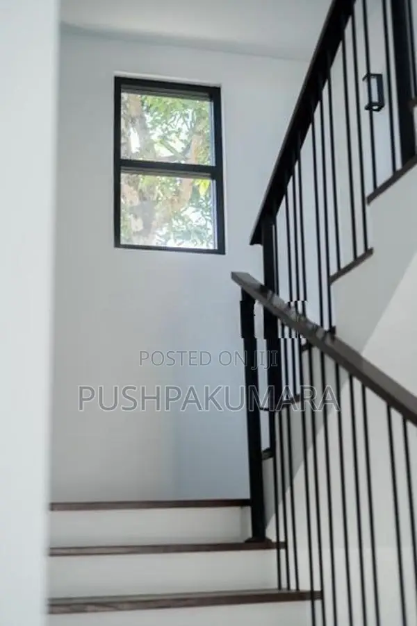 House for Sale in Battaramulla( File No 111 E) Thalhena