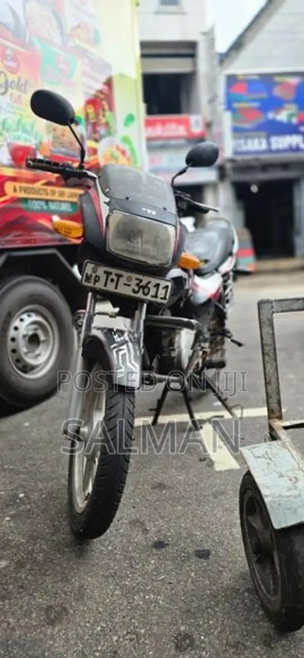 TVS Victor 2007