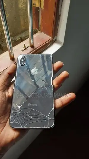 Apple iPhone X (Used)