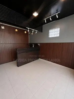 03 Storey Commercial Building for Rent in Battaramulla - THE013C