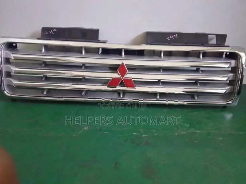 Mitsubishi Pajero V44 Shell