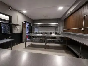 03 Storey Commercial Building for Rent in Battaramulla - THE013C