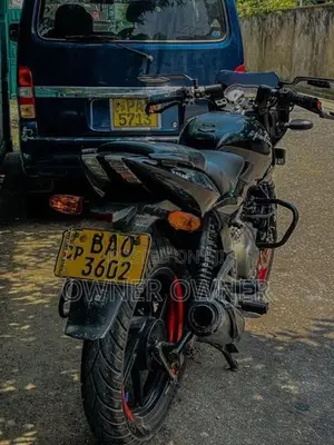 Bajaj Pulsar 180 2013