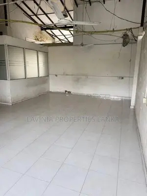 03 Storey Commercial Building for Rent in Battaramulla - THE013C