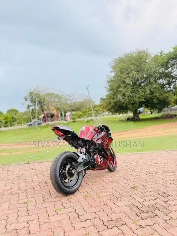 KTM RC 200 2019