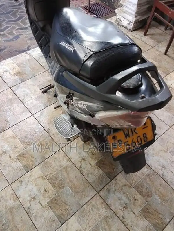 TVS Streak 2011