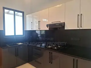 New House for Sale in Athurugiriya