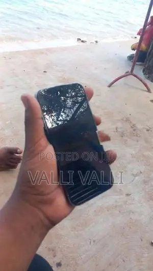 Apple iPhone 14 Pro (Used)