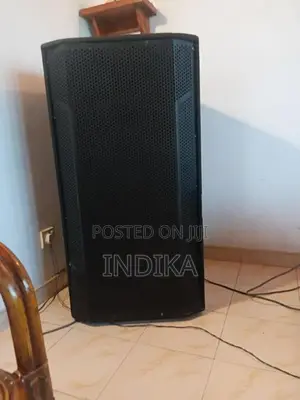 Double Top Speakers with Powerd Mixer
