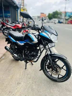 Bajaj Discover 125 2023