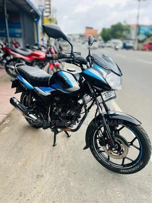 Bajaj Discover 125 2023