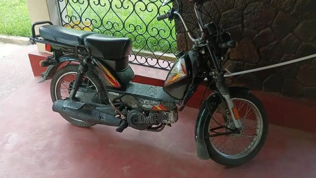 TVS XL 100 2025