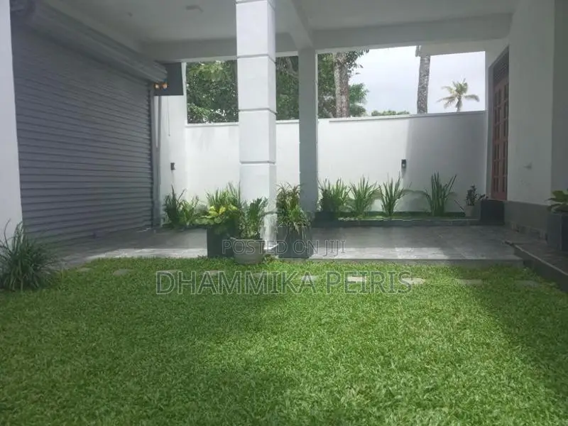 House for Sale in Piliyandala