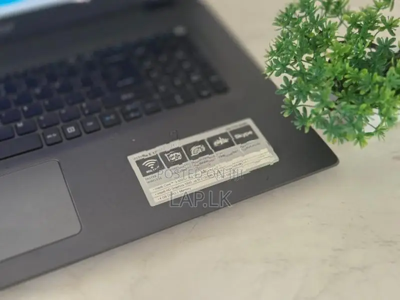 Acer Aspire E5-772-323G Core i3 5005U–5th GEN 4GB RAM 128GB SSD